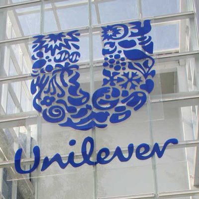 Created banners, websites, social media campaigns, and other content marketing and advertising for a dozen Unilever brands across spreads, sauces, deodorant, and more.