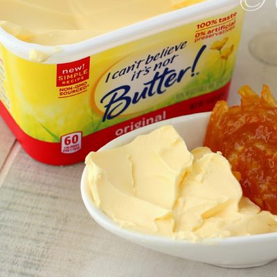 Conceived and created multiple campaigns for I Can't Believe It's Not Butter, bringing valued content (recipes, baking tips, etc.) into the traditional banner ad space.